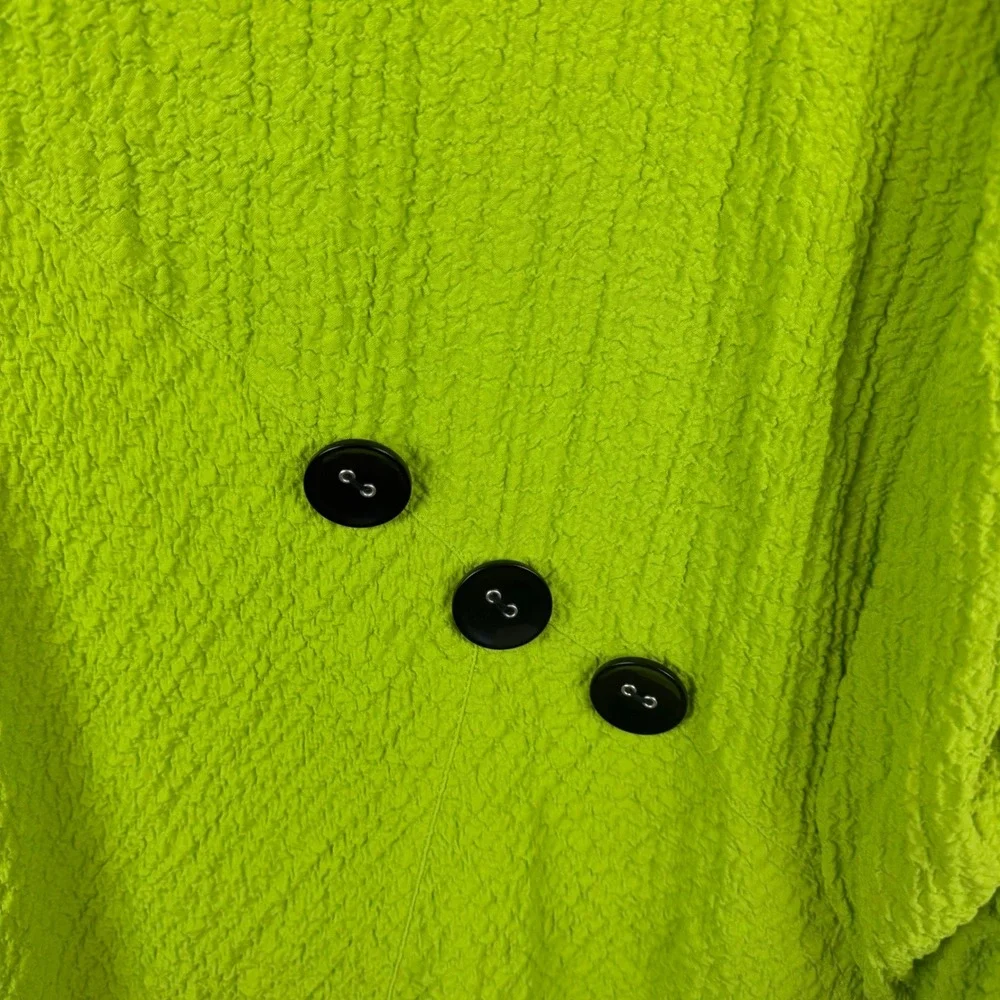 Ali Miles Womens Lime Green Textured Button Accent Roll Tab Sleeve Tunic Top L - Picture 2 of 9
